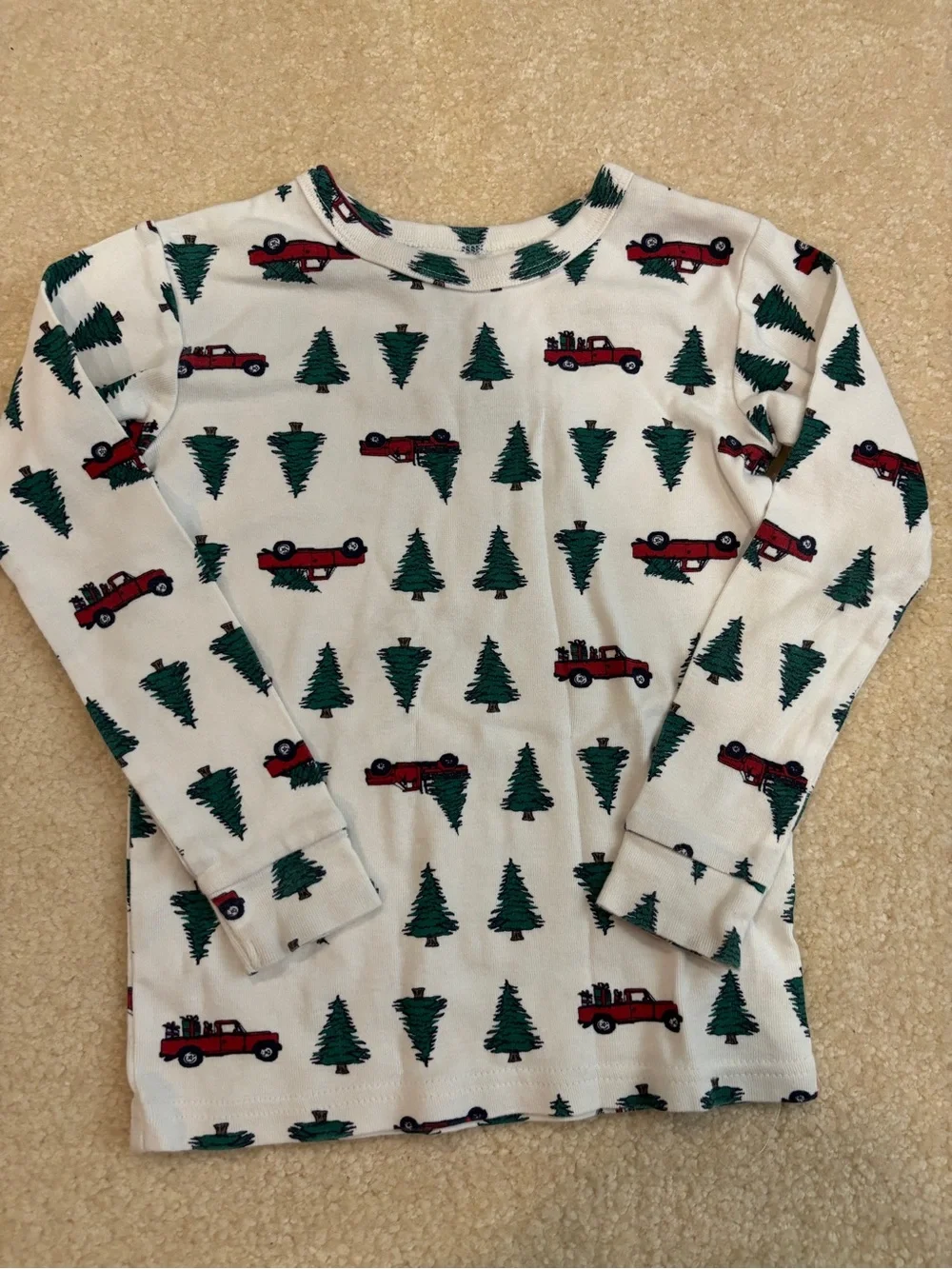 Gap Kids White Holiday Tree & Red Truck Pajama Set Size 5